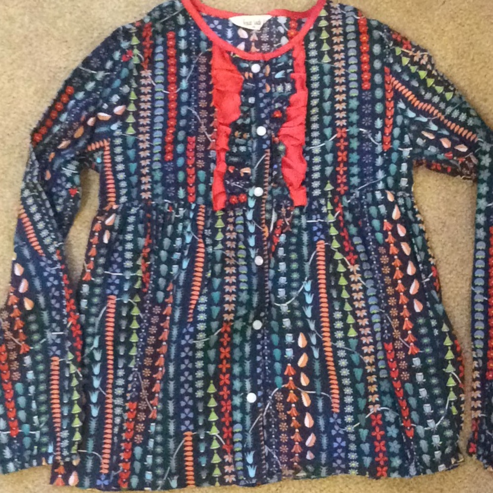 Cute blouse